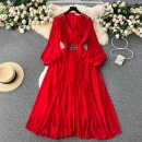 LE2605 Autumn Vintage Pleated V-Neck Evening Gown Female High Quality Nail Drill Flowing Hemline Socialite Long Evening Dresses