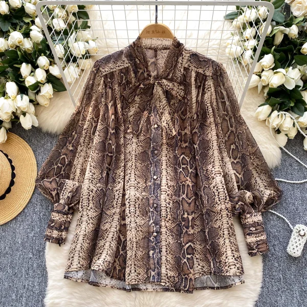 LW0752 Blouses Elegant Women Ladies Spring Day Shirt 2025 New Bow Tie With Lantern Sleeve Printed Shirt