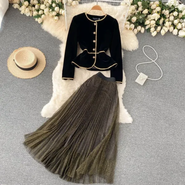 LE1304 Retro Elegant Boutique Women'S Set Costume Waist Velvet Shirt High Waist Pleated Half Skirt Western Style 2 Piece Set