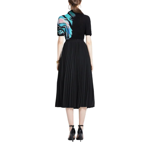 LE1256 Print Miyake  Pleated Short-sleeved T-shirt Loose Elastic Long Skirt 2 Piece Set High Quality Fabric Women's Sets - Image 6