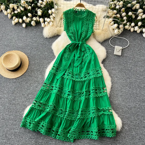 LE2617 Women'S Boutique Hollow Embroidery Maxi Dresses Elegant Sleeveless Lace Robe Socialite Party Lace Dresses Women Elegant - Image 6