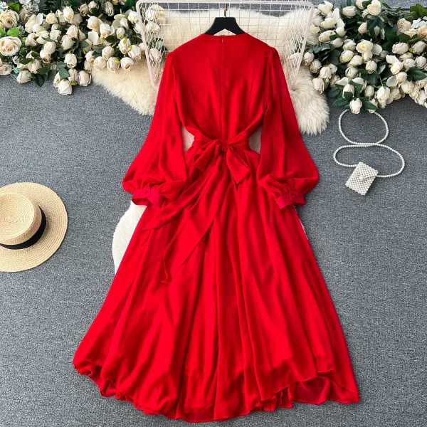LE2605 Autumn Vintage Pleated V-Neck Evening Gown Female High Quality Nail Drill Flowing Hemline Socialite Long Evening Dresses - Image 2
