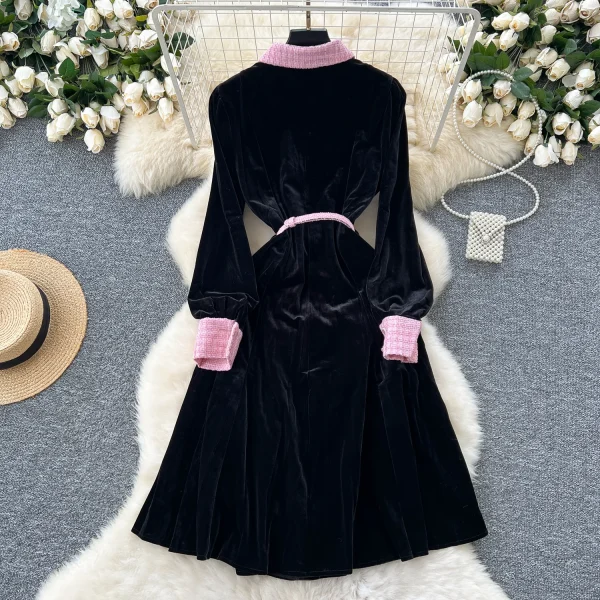 LE2764  Black Hepburn Dress for Women 2025 Fall Vintage Color Contrast Lapel Waist Waist Canary Over-The-Knee Dress - Image 3