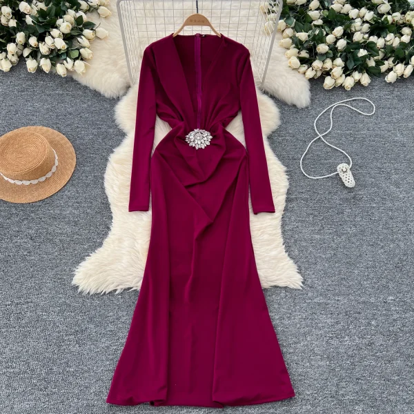LE4769 Sexy Deep V-Neck Long Sleeve Dress Women'S Dinner Dress Heavy Heavy Diamond Flower Waist Slimming Skirt - Image 3
