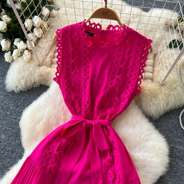 LE2617 Women'S Boutique Hollow Embroidery Maxi Dresses Elegant Sleeveless Lace Robe Socialite Party Lace Dresses Women Elegant - Image 3