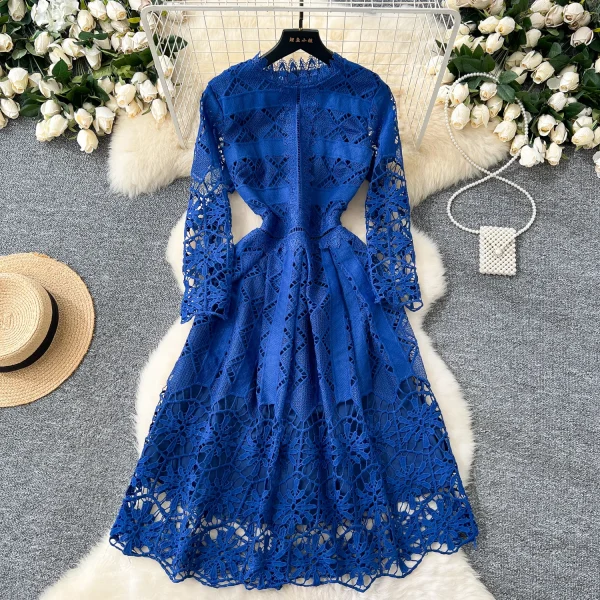 LE4770 High-End Women'S Dress 2025 Autumn Fashion Heavy Industry Hollow Hook Lace Waist Slimming Big French Skirt - Image 4