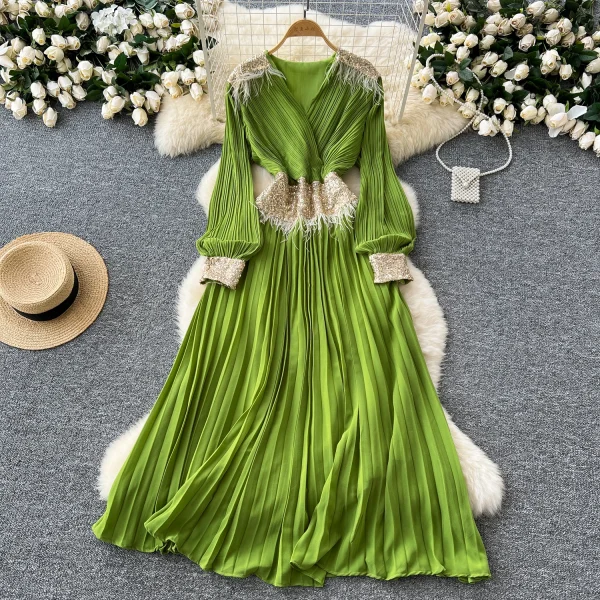 LE4777 High-End Niche Dress Women'S Autumn Heavy Industry Sequin Splicing V-Neck Lantern Sleeve Waist Fringe Pleated Skirt - Image 2