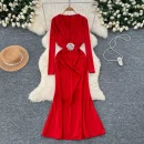 LE4769 Sexy Deep V-Neck Long Sleeve Dress Women'S Dinner Dress Heavy Heavy Diamond Flower Waist Slimming Skirt